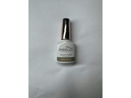 Egyéb márka -- Gel Polish - Miss Moss 7ml