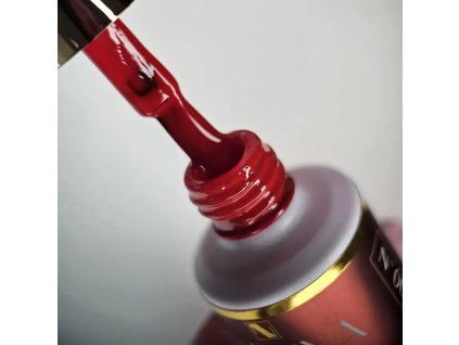 iconic003 nailvana gel lack.jpg