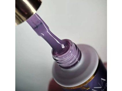 iconic017 nailvana gel lack.jpg