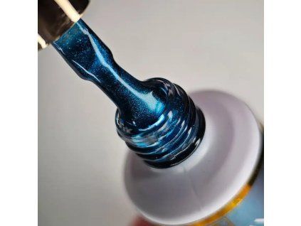 cateye 005 nailvana.jpg