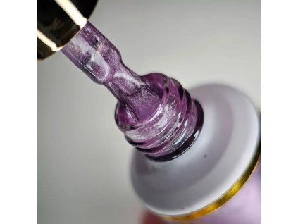 cateye 008 nailvana.jpg