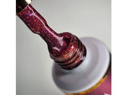 cateye 010 nailvana.jpg